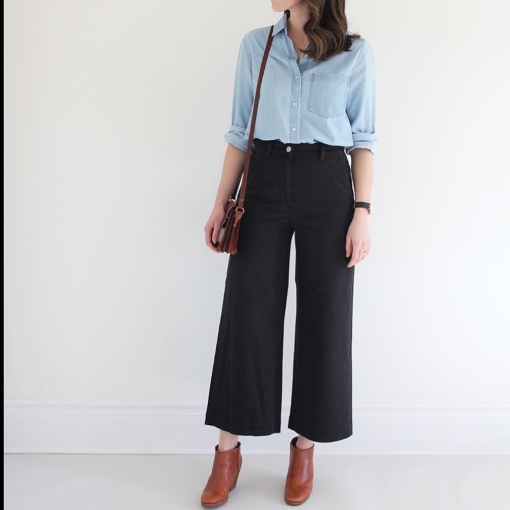 Everlane Wide Leg Crop in Black (Short)